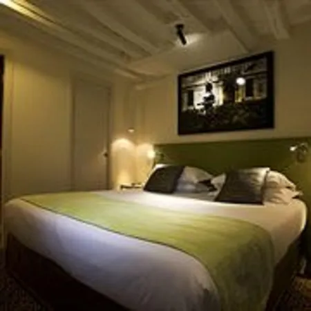 Atmospheres Hotel