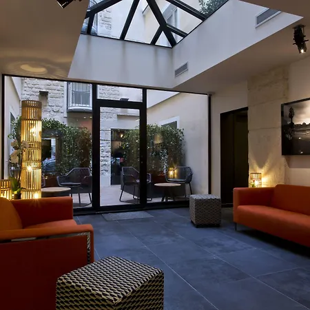 Hotel Atmospheres 4*