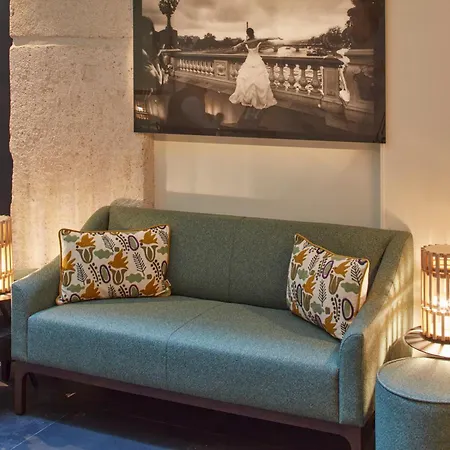 Atmospheres Hotel