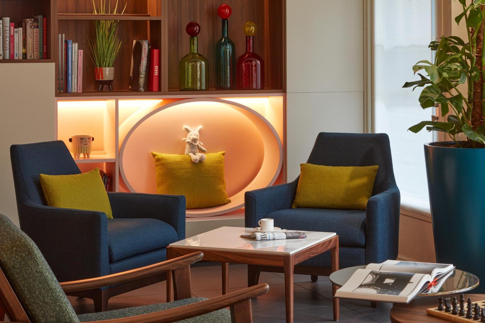 Atmospheres Hotel 4*