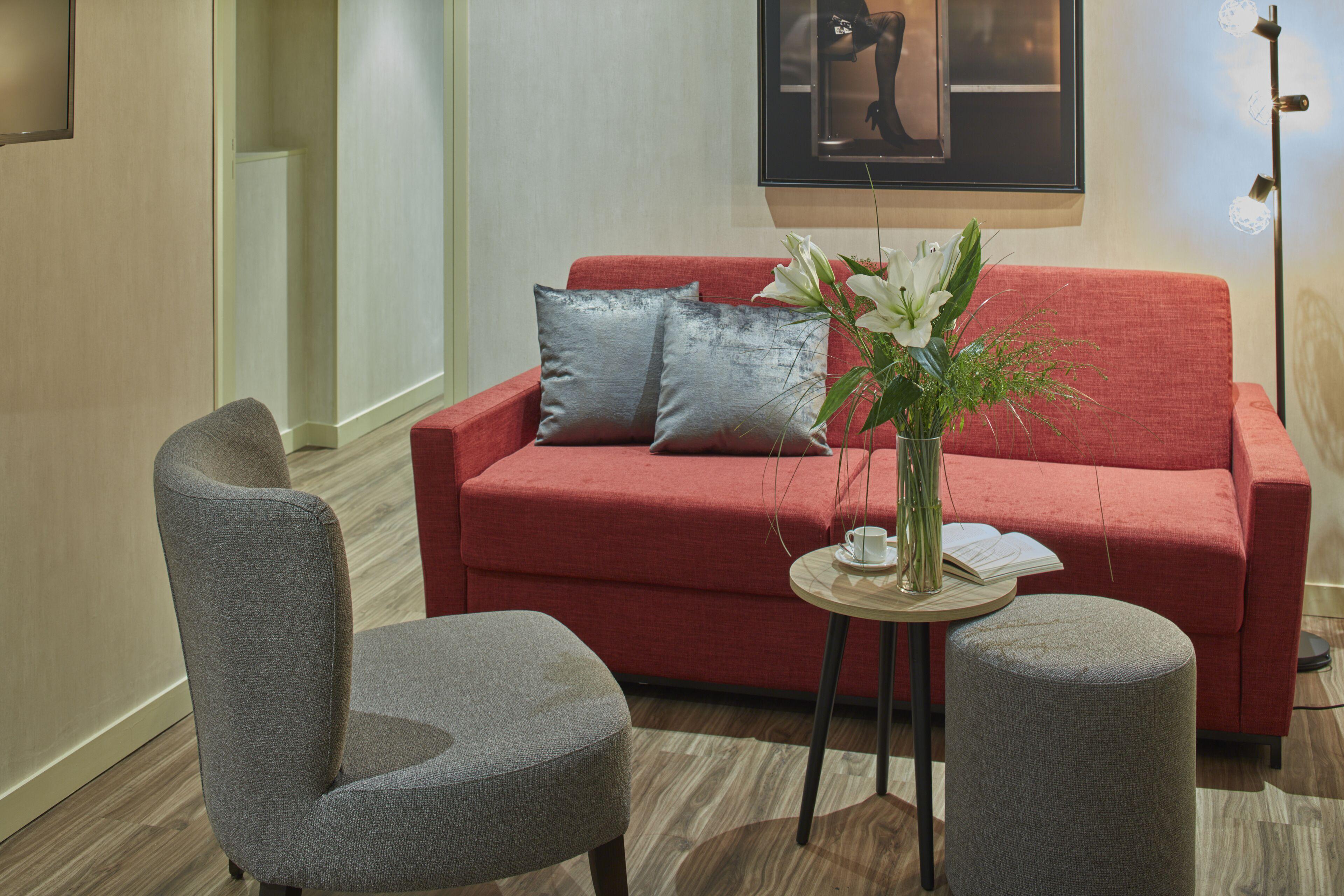 Atmospheres Hotel 4*